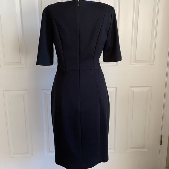 Tahari, 6 - Picture 5 of 8